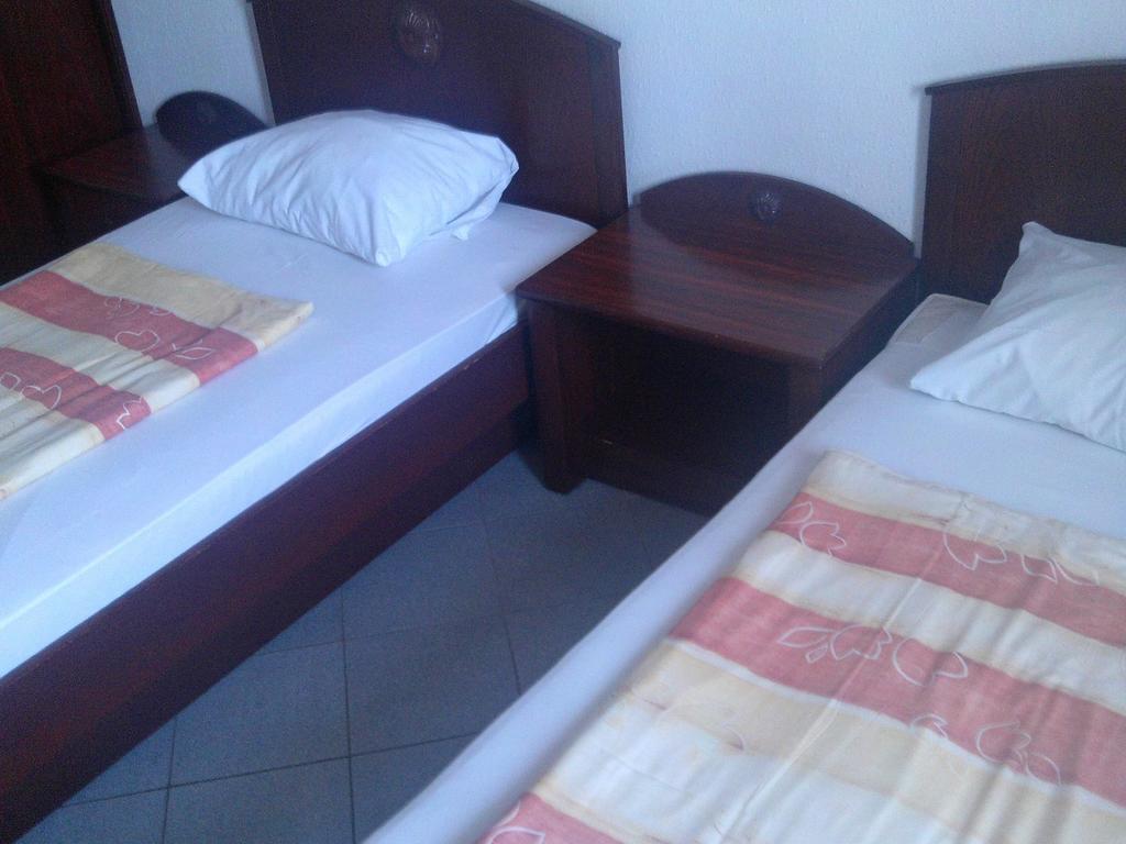 Hotel Polus Budapeste