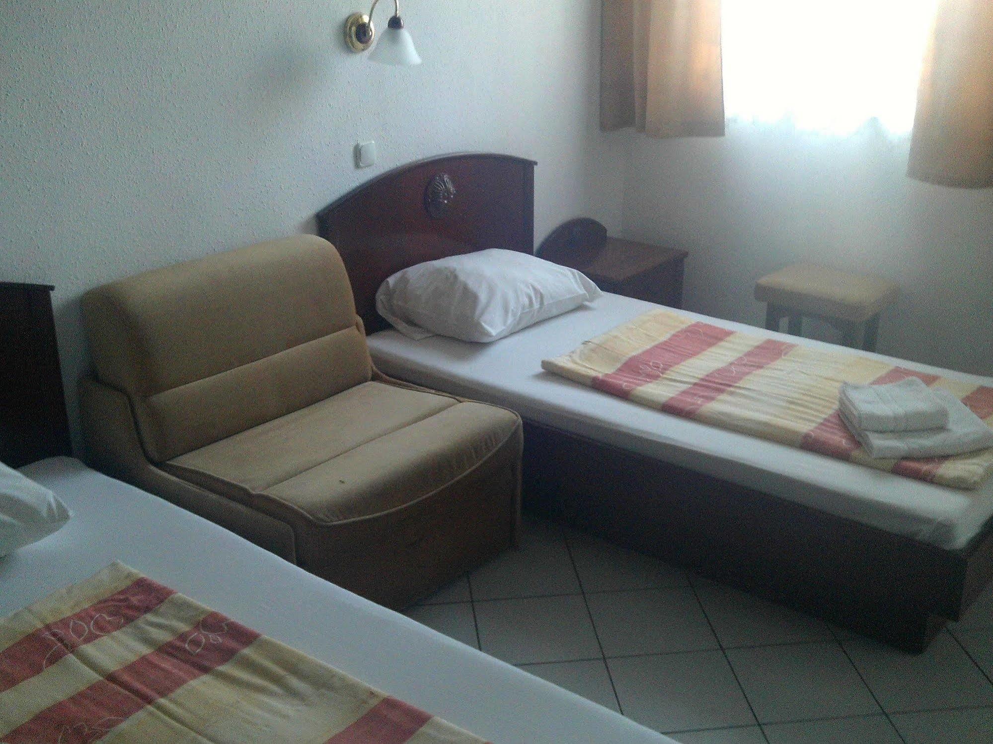 Polus Hotel Budapeste